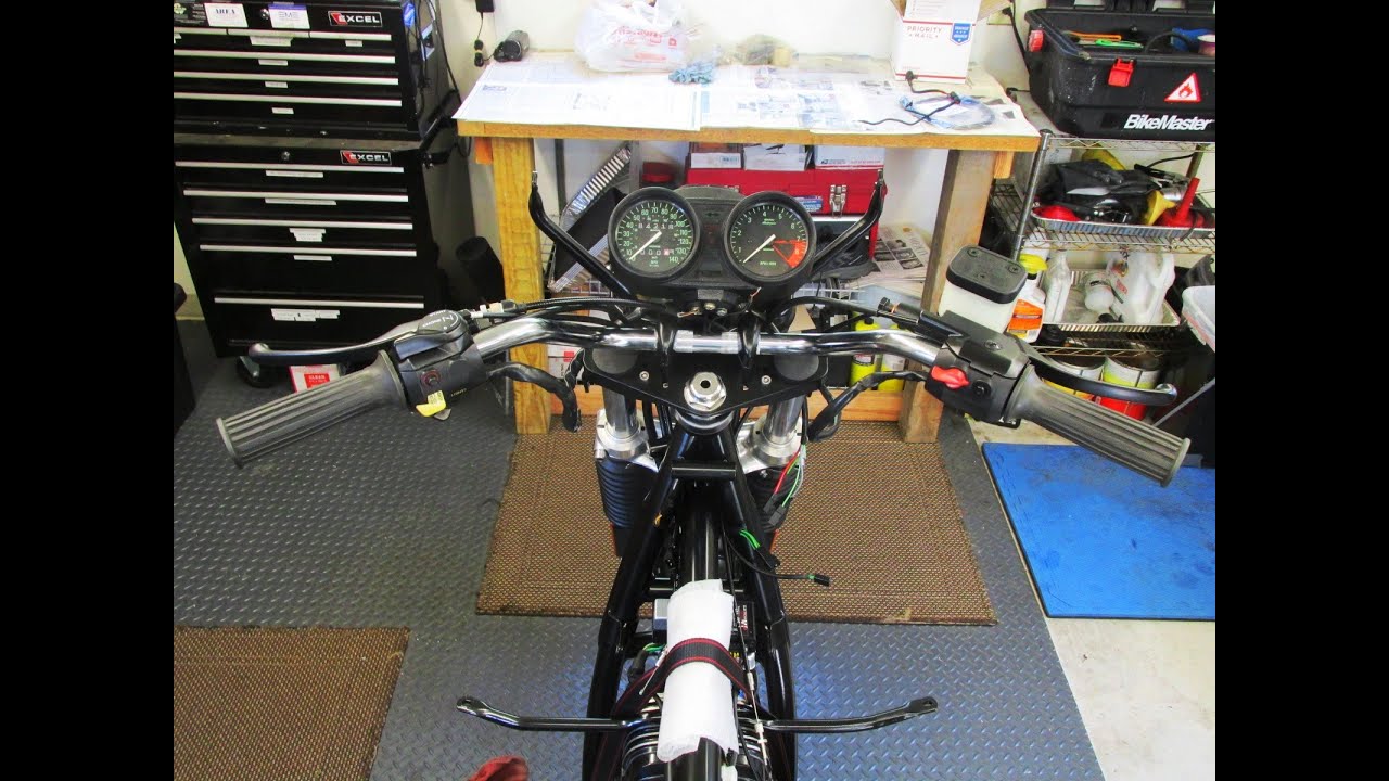 Кабели и провода для крепления рулевой стойки BMW R100RS/RT 1983 года