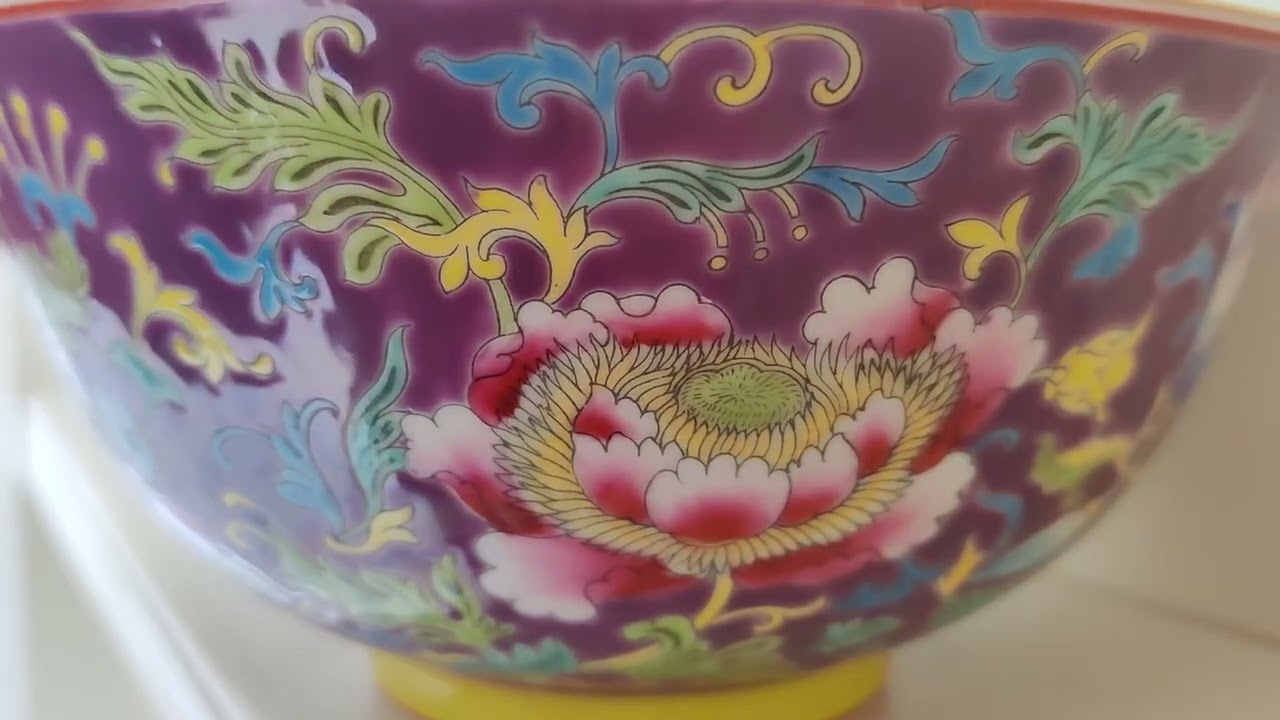 Family Ross Flower Pink Bowl, Qing Dynasty Yongzhen, 1866-1912