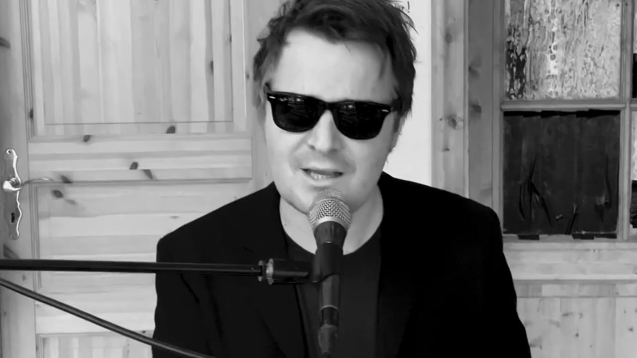 Sebastian Madsen - What Becomes Of The Brokenhearted (Jimmy Ruffin Cover)