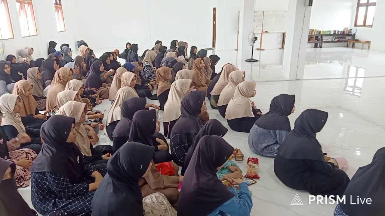 Siaran langsung Tanwirul Muslimin Putri