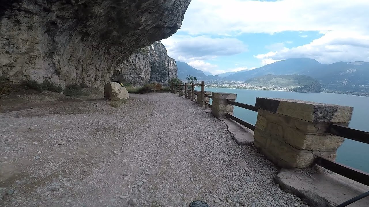 Ponale to Riva del Garda - Downhill full