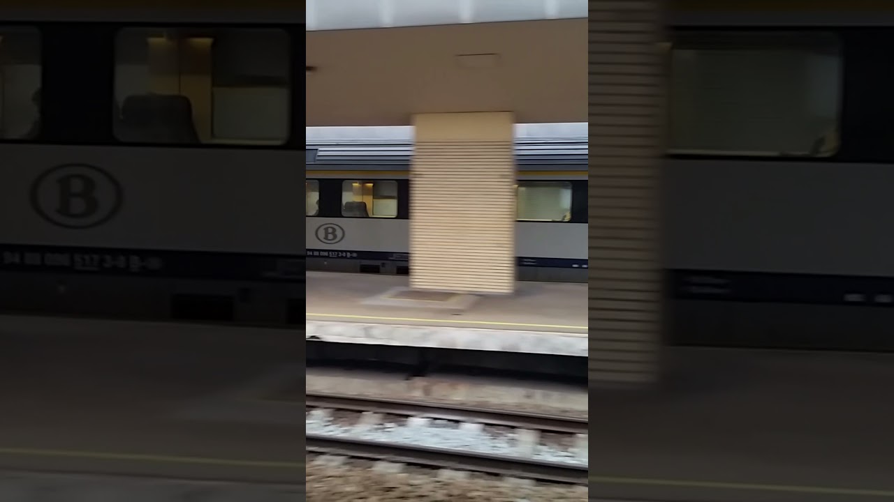 NMBS/SNCB  AM96 - 517 Arriving at Brussel Noord Station on 21/06/15 #shorts