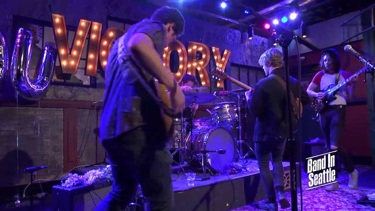 Hibou - Dissolve - Live on Band in Seattle