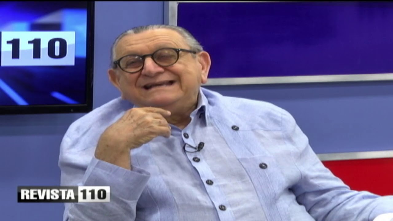 Alonzo le entrega a Hazim colección de sellos