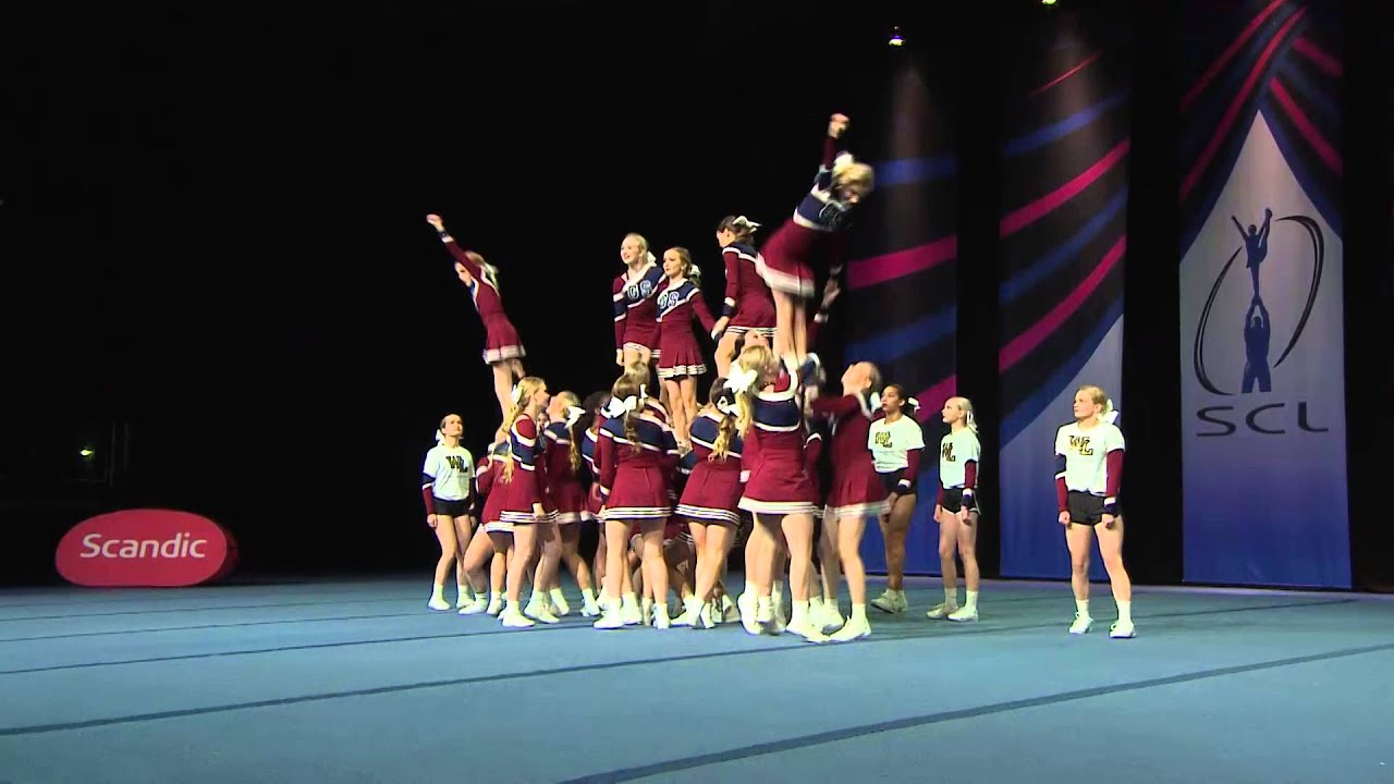 Golden Spirit Whitelighters cheerleadingin SM-kilpailussa 2016