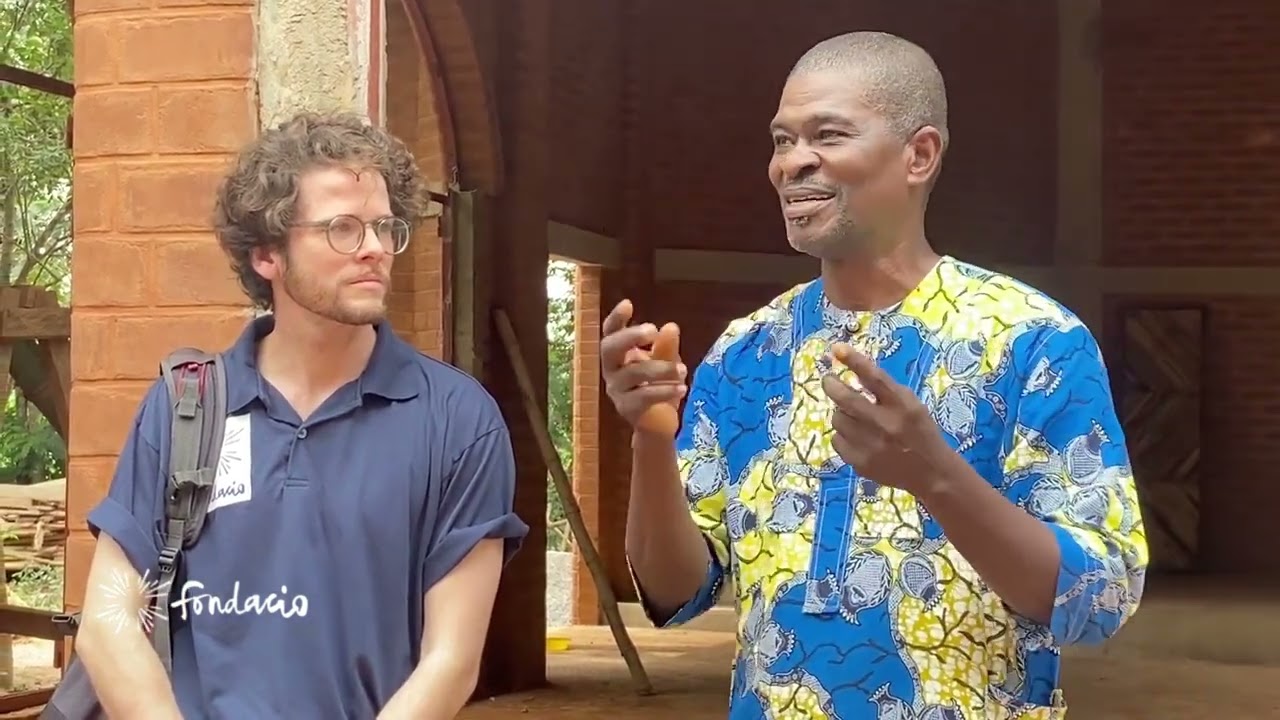 Du bambou d'Asie à la chapelle de Sichem