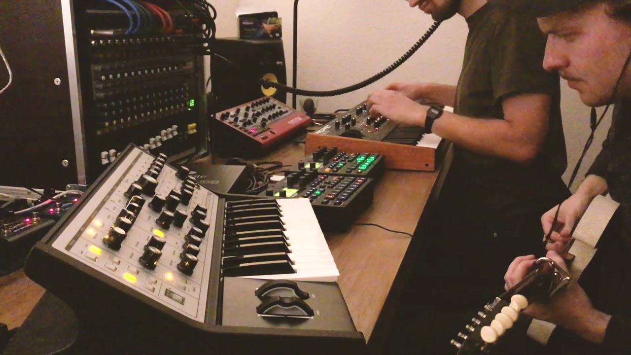 DAWless Jam #2 (DSI Prophet REV2, Moog SubPhatty, Nord Rack, Digitakt, Strymon, Silvertone, Empress)