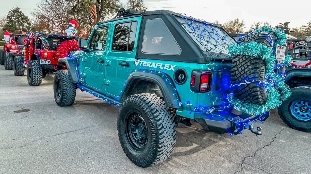Decorate My Jeep with Me + Rolling With Ellis County Jeeps in the Waxahachie Christmas Parade 2021
