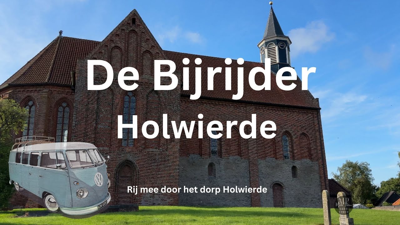 De Bijrijder rijdt door het dorp Holwierde