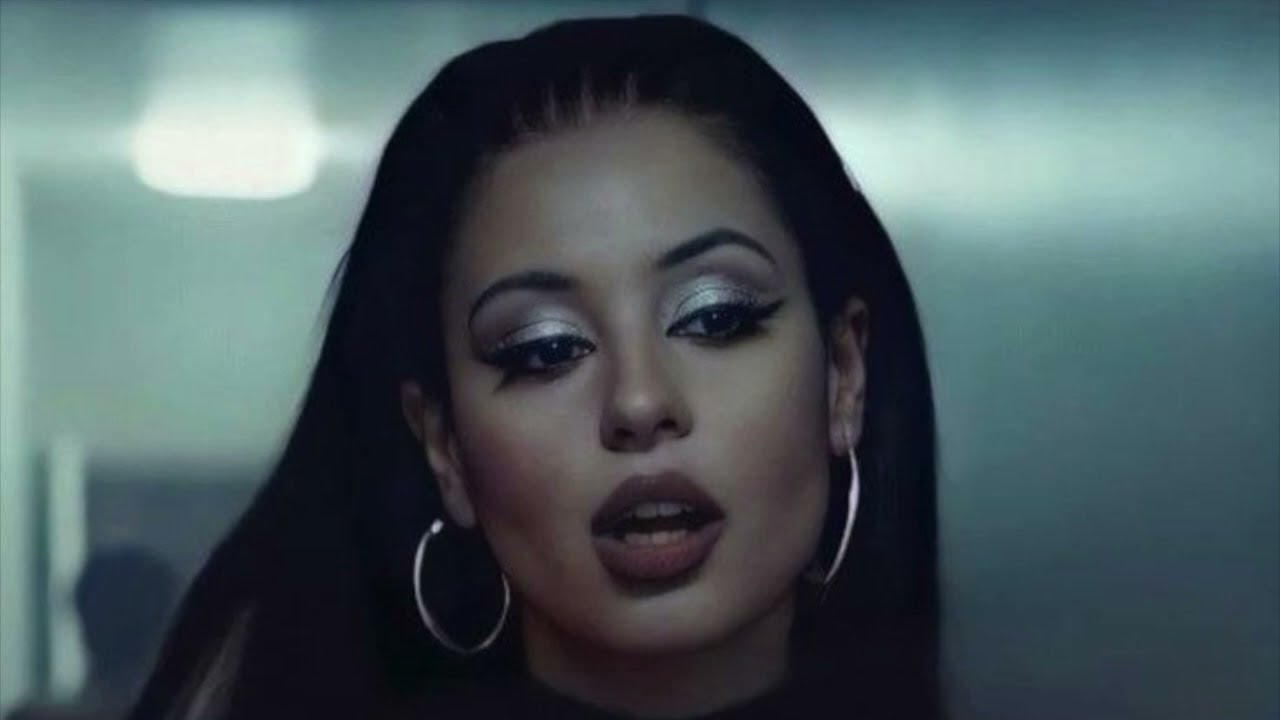 a latina playlist to dance at 2 am