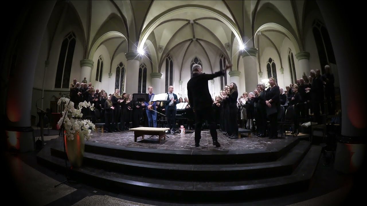 2023 Zes koren - 'Sanctus' (van Charles Gounod) @ Martinuskerk Gaanderen