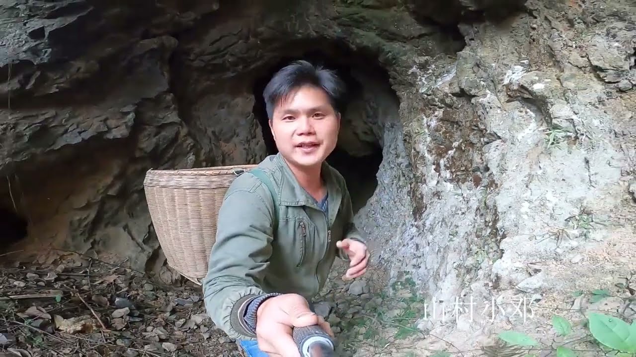 大雨过后小伙进山找竹笋，误入隐秘山洞，吓得转身就跑看到了啥？