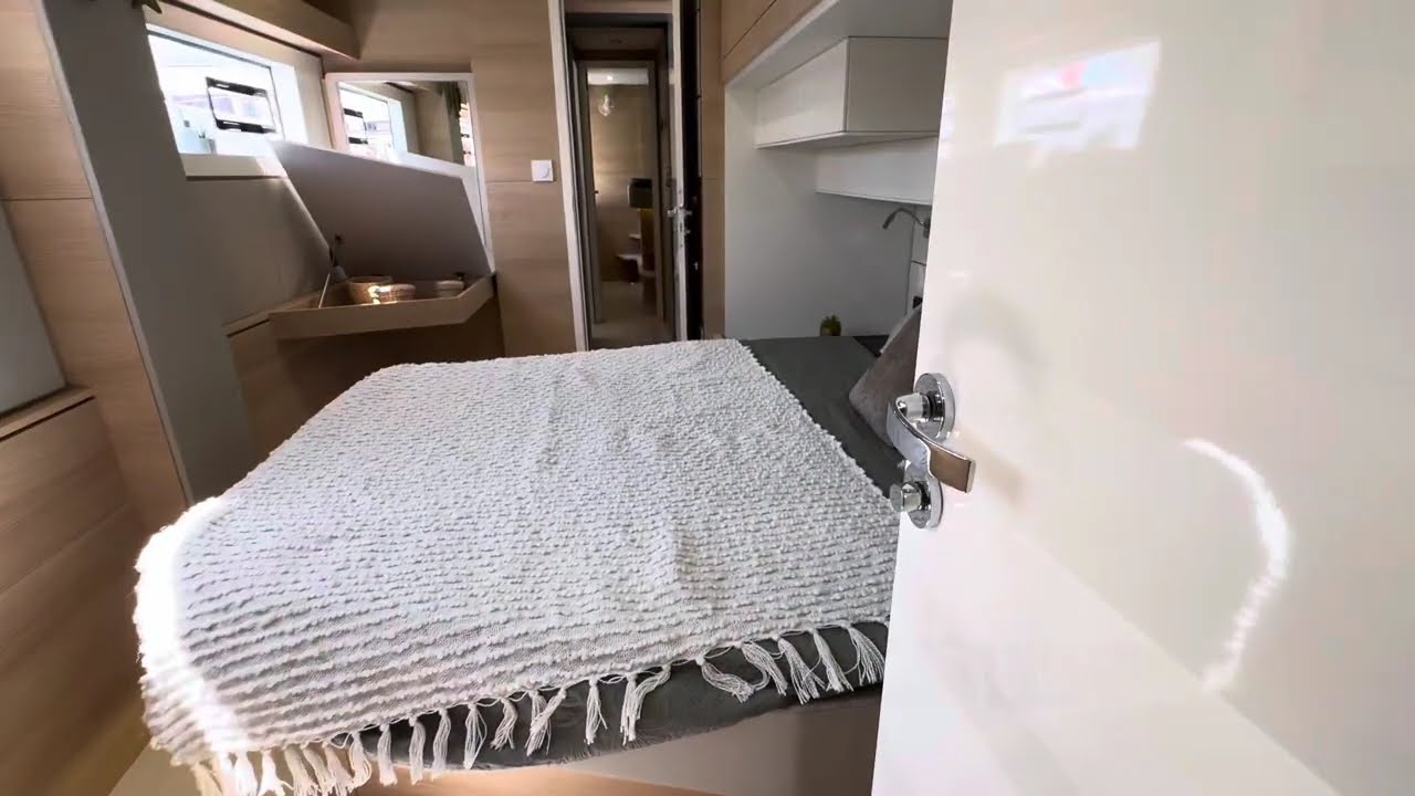 Aventura 45, catamaran