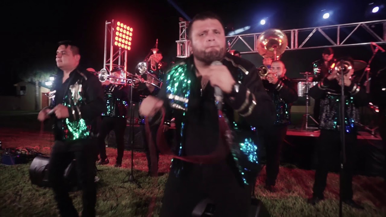 Banda Cruz de Oro - Calle 12