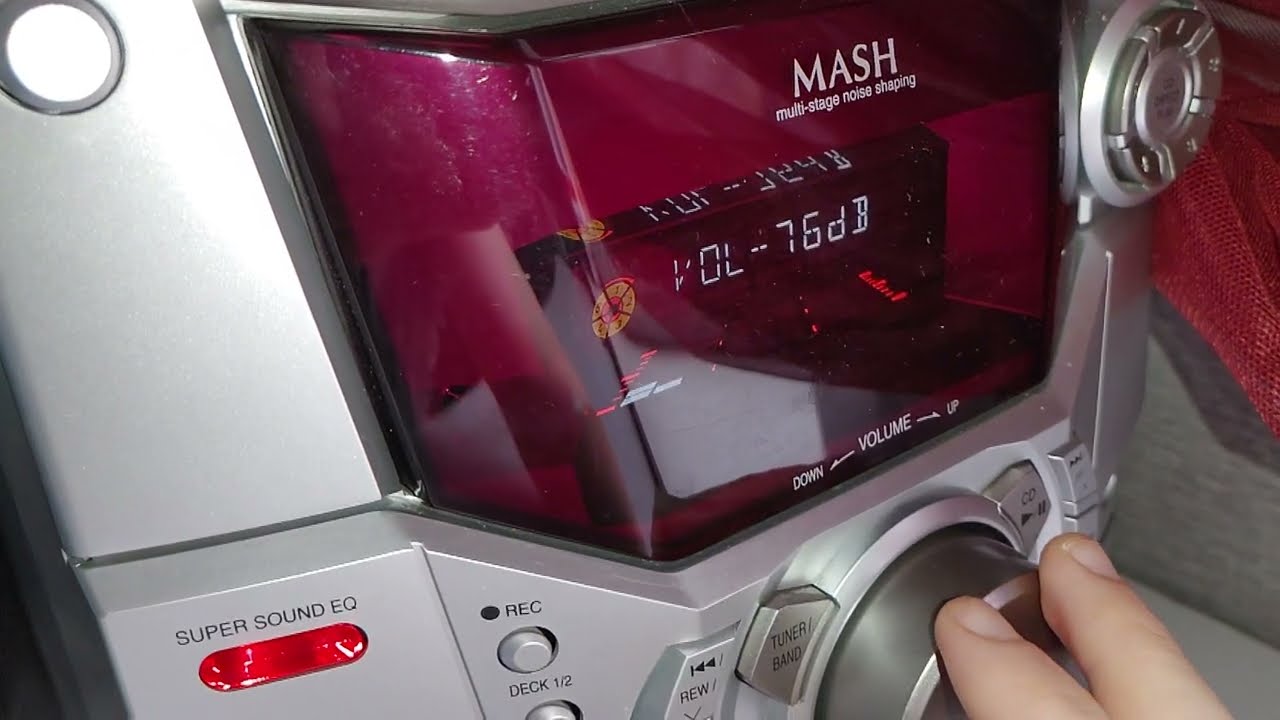 Panasonic SC-AK310 Tocando: AronChupa - I'm an Albatraoz (Bass Test)