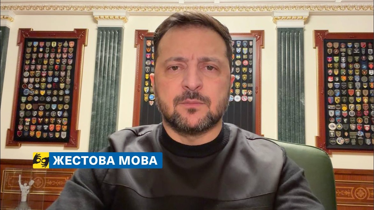 [жестова мова] Розвідка доповідає про підготовку росіян до подальших масованих ударів по енергетиці