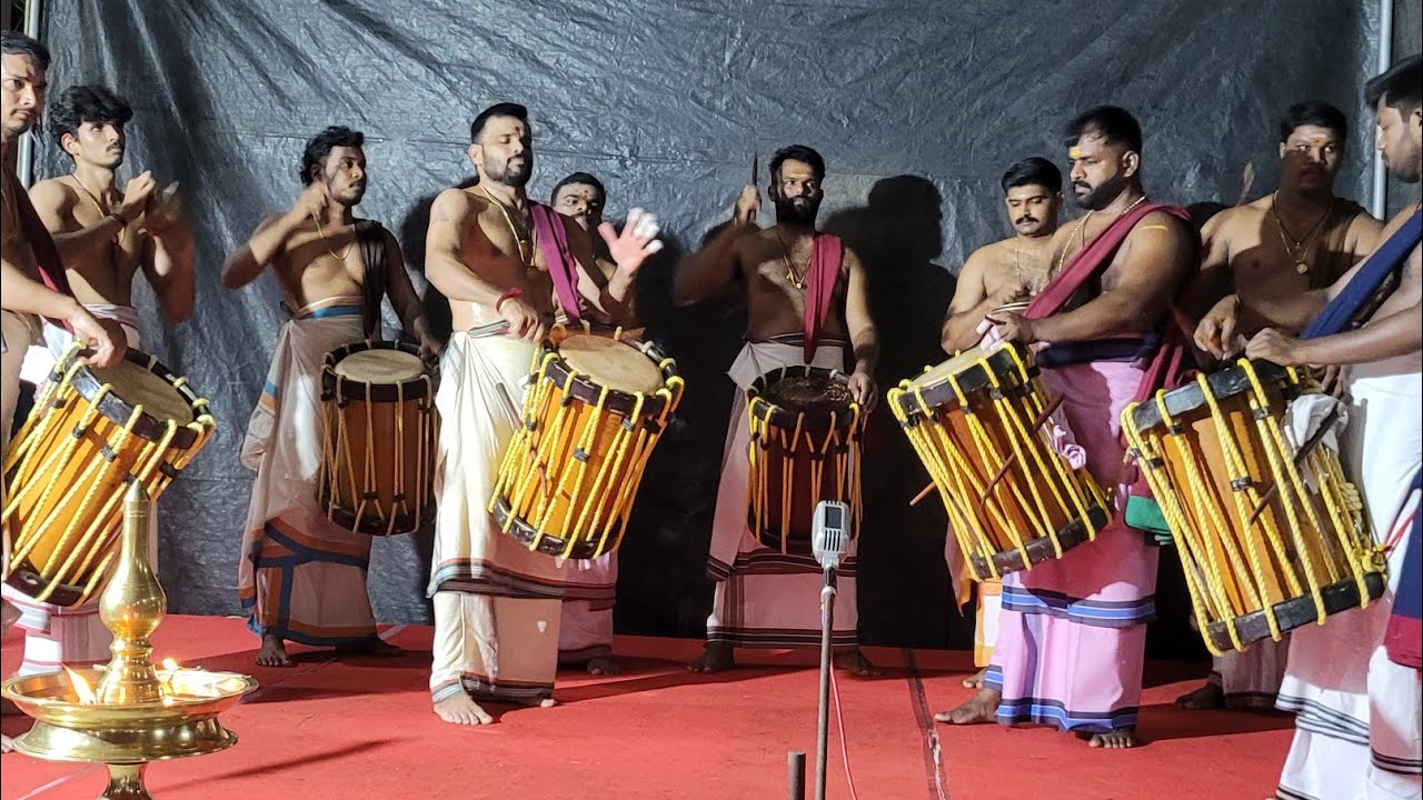 പുരമുണ്ടേക്കാട് ശിവക്ഷേത്രത്തിൽ നടന്ന തായമ്പക...