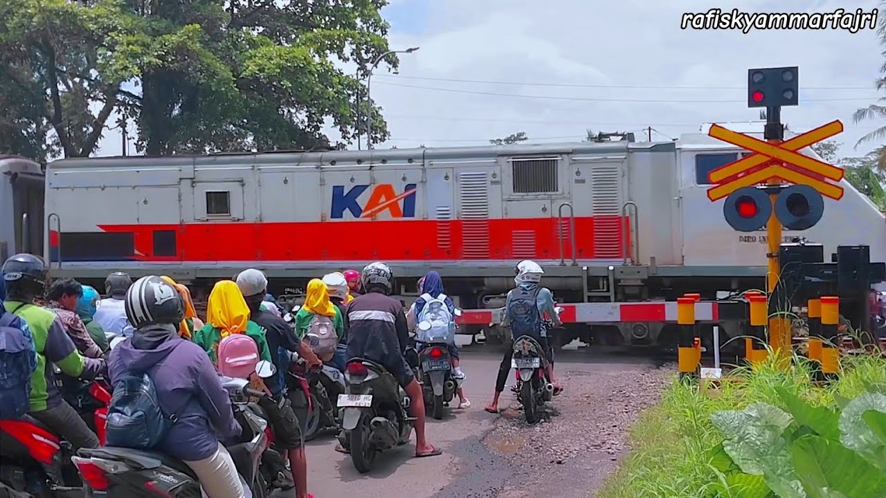 Palang Pintu Kereta Api | Railway Crossing | Maret2026 | Ka Joglo Semar Kerto