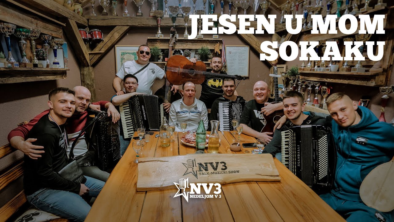 JESEN U MOM SOKAKU - Nedeljom v 3 - EM05S01 (LIVE)