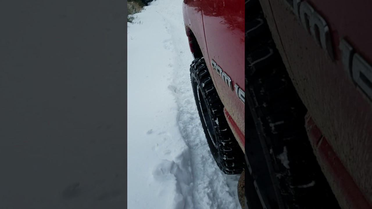 35x12.5x18 RBP Rolling Big Power Repulsor MT by lexani on 03 Doge Ram 1500 in the snow