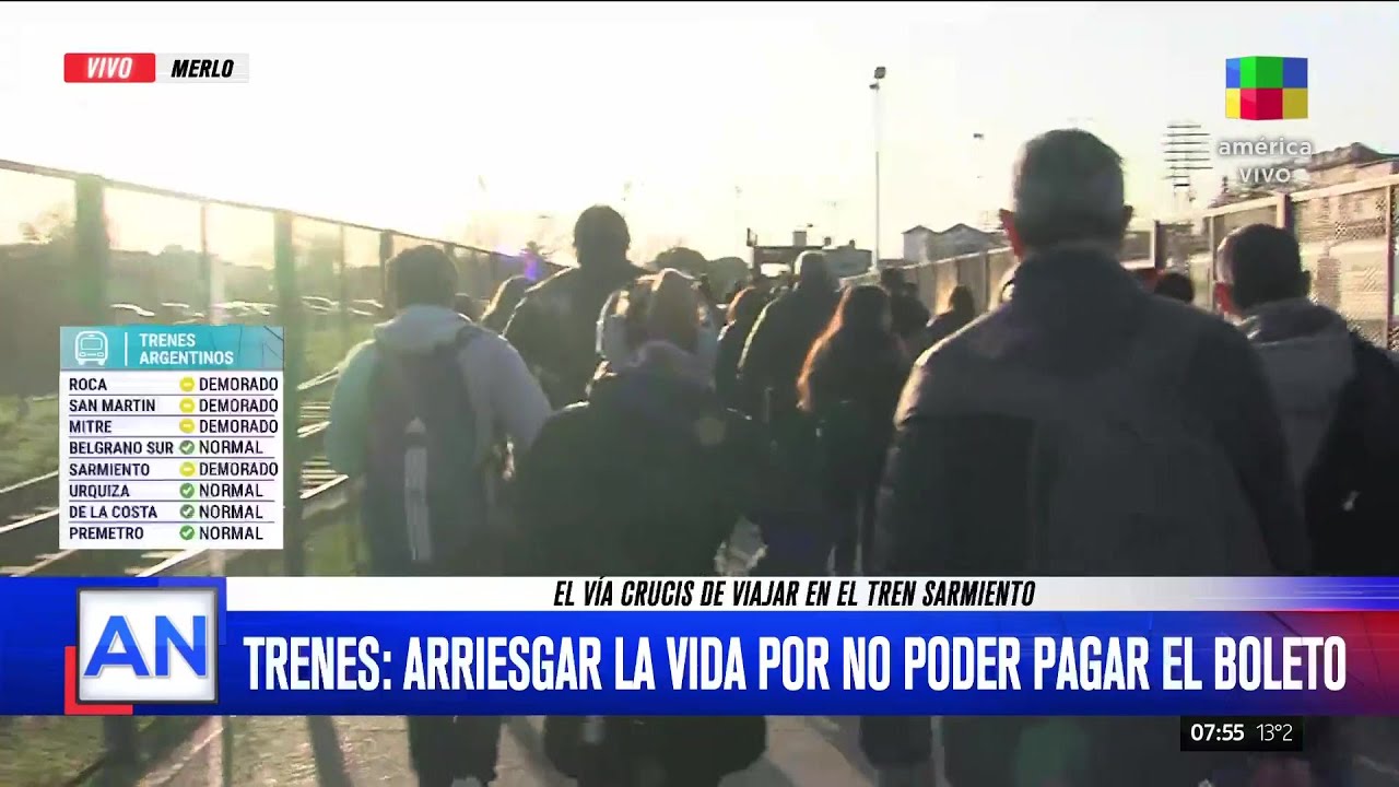 🔴 Trenes: la gente camina por las vías para no pagar el boleto