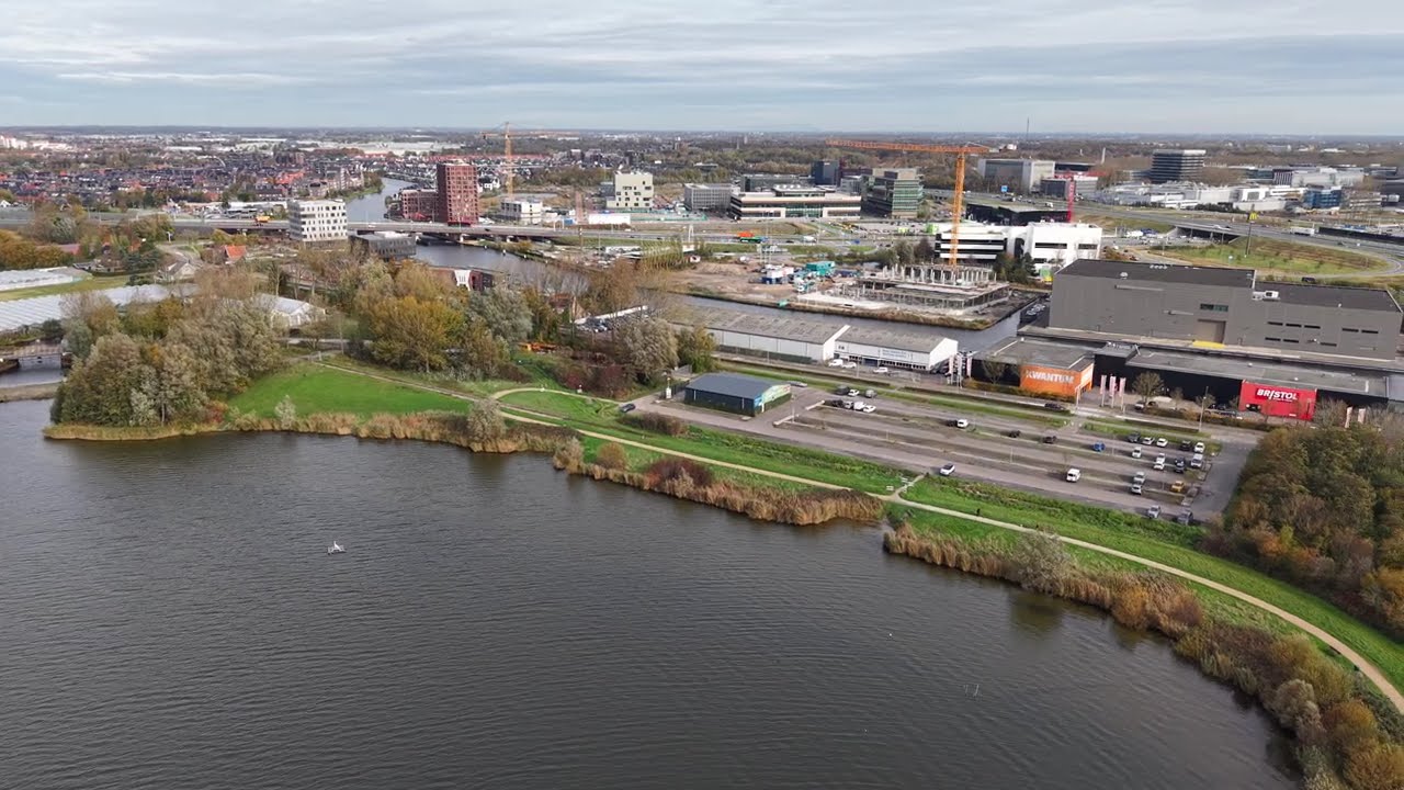 Dronebeelden van Katwijk Valkenburgse meer (nov 25) (4K)