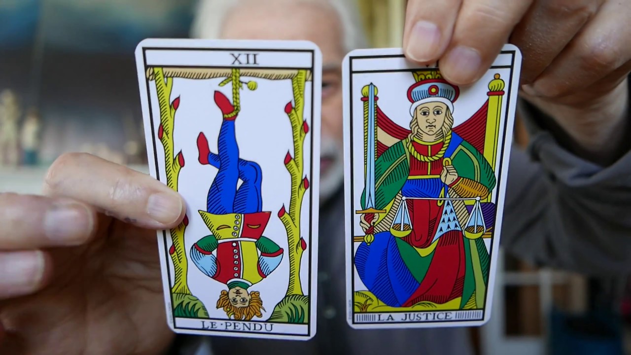 How can I trust my own ideas? Tarot reading Video by Alejandro Jodorowsky for Arash