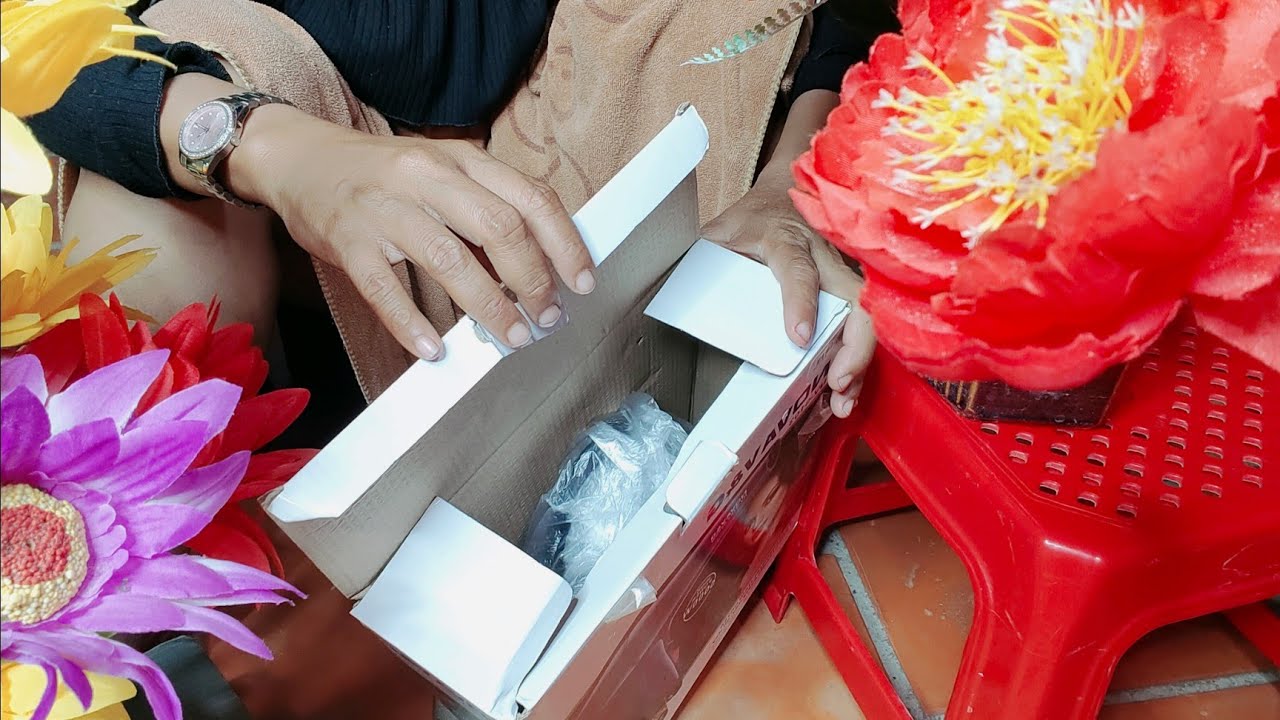 membuka kemasan Peralatan Baru