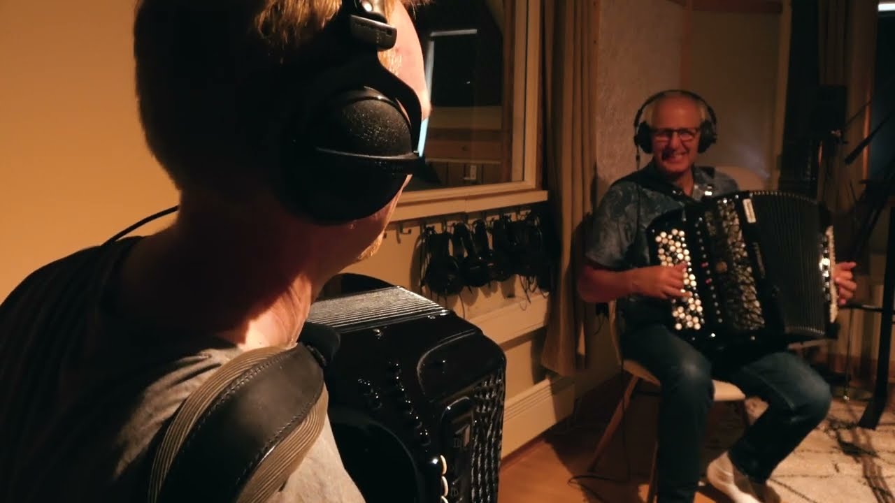 Sigmund's Orkester: Earthquake Polka