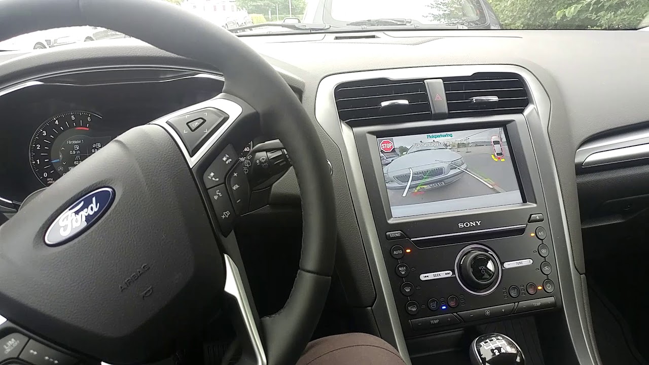 Ford Mondeo parking assist