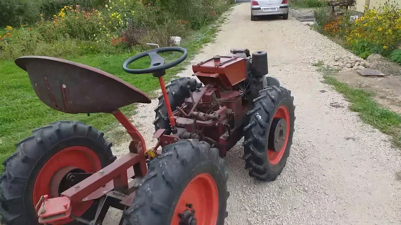 Traktorek, sam ,dzik 2 ,napęd na przód, ,przed montażem błotników