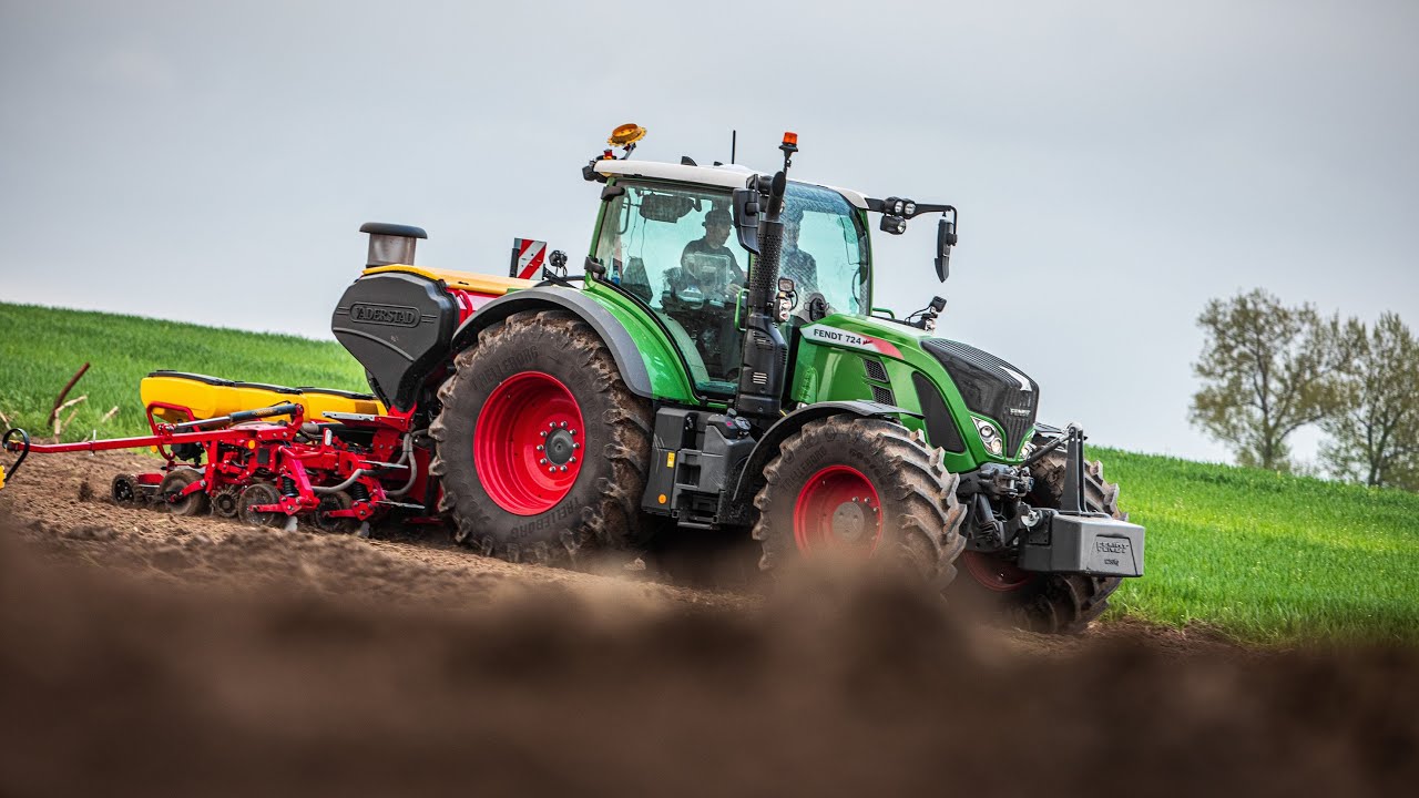 Fendt 724 ProfiPlus & Väderstad Tempo T