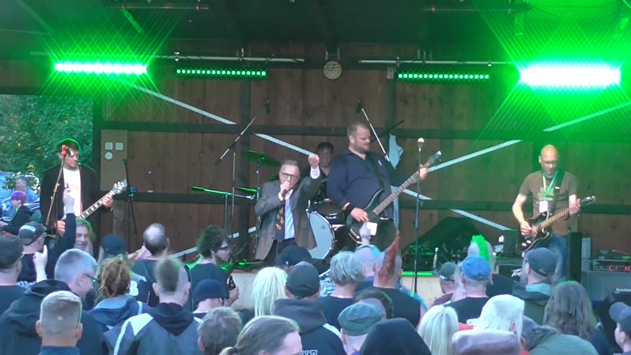 Novotny TV – „Kaputtsaniert“ – Höhnie-Festival 2023