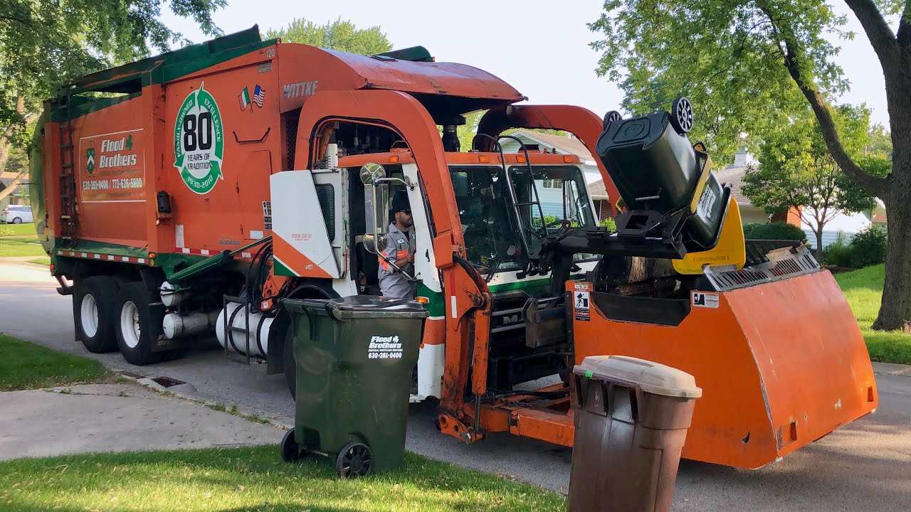 Flood Brothers 120: Mack LEU Wittke Starlight Curotto Can Garbage Truck