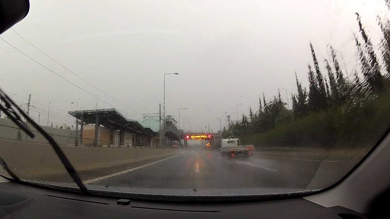 Storm on Attiki Odos during Athens' October 2014 floods - onboard camera