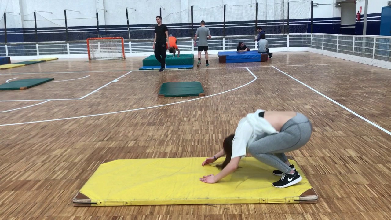 Progres voltereta atras
