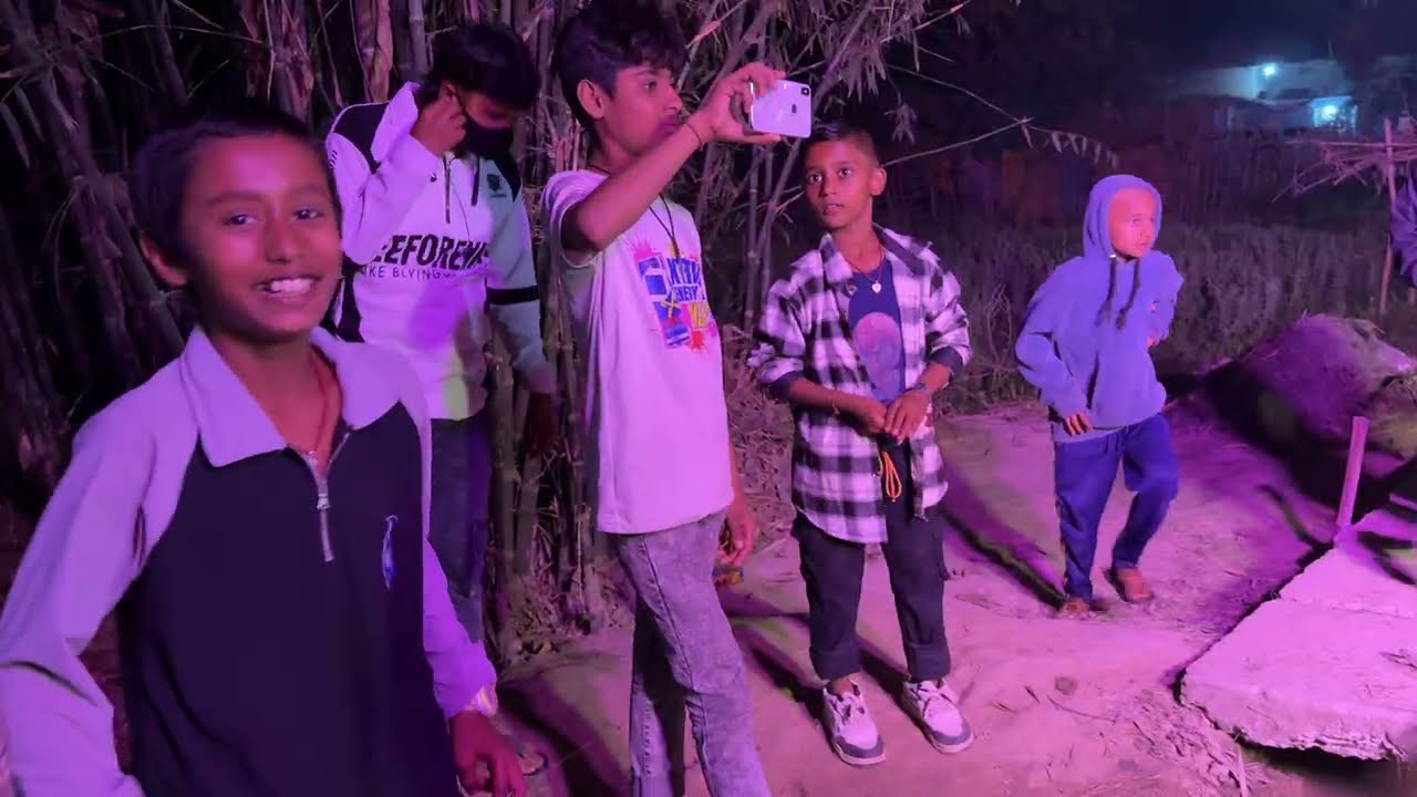 Boys Enjoying On DJ Sound 
