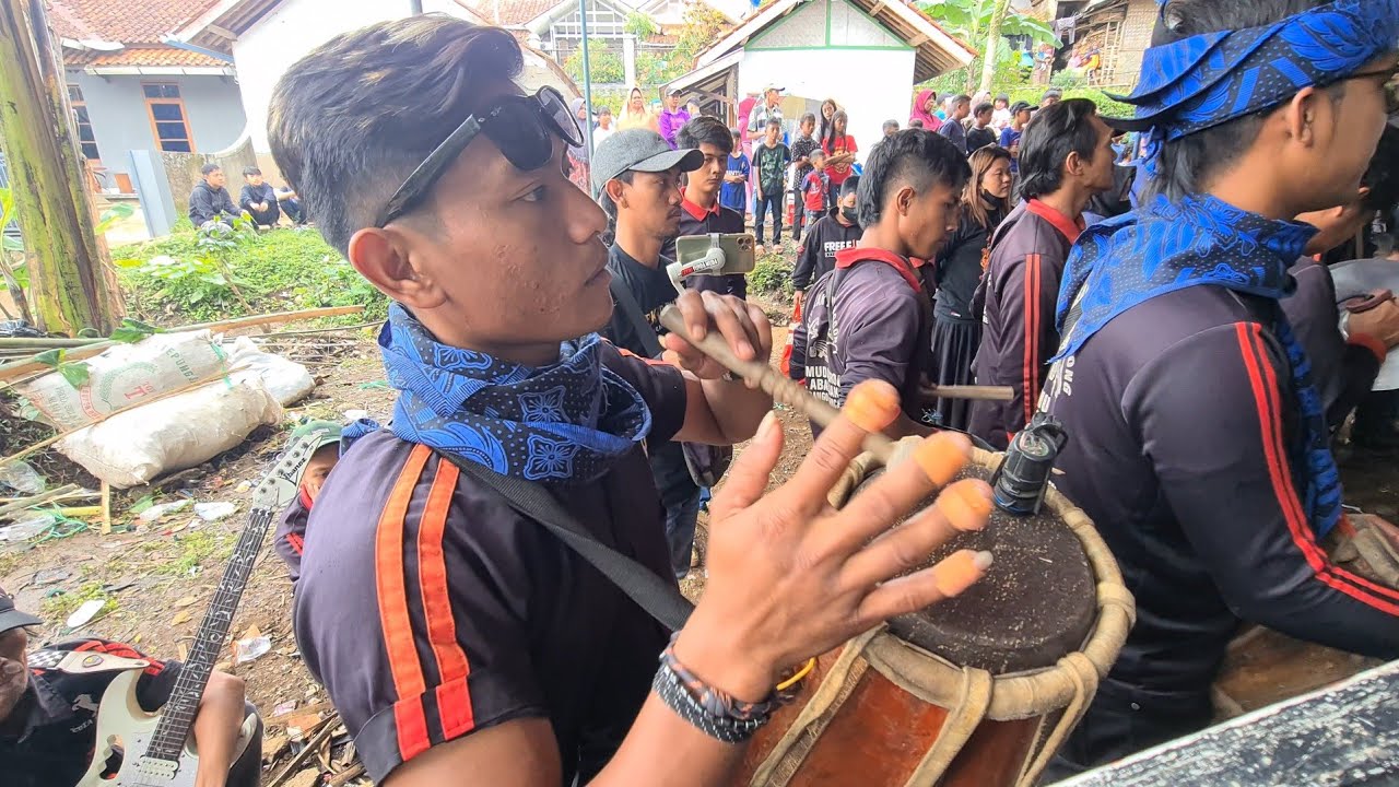 Kendang nya Mantapp!!! MANG BUTONG Beraksi Bubuka Guysss.. Cuta Muda Grup