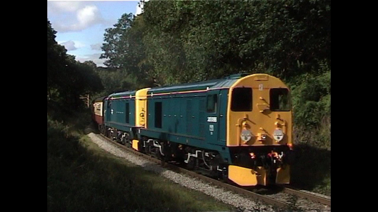 NYMR diesel gala, Class 20s in action and 33 on Esk Valley line. #whitby #train #railway #snow