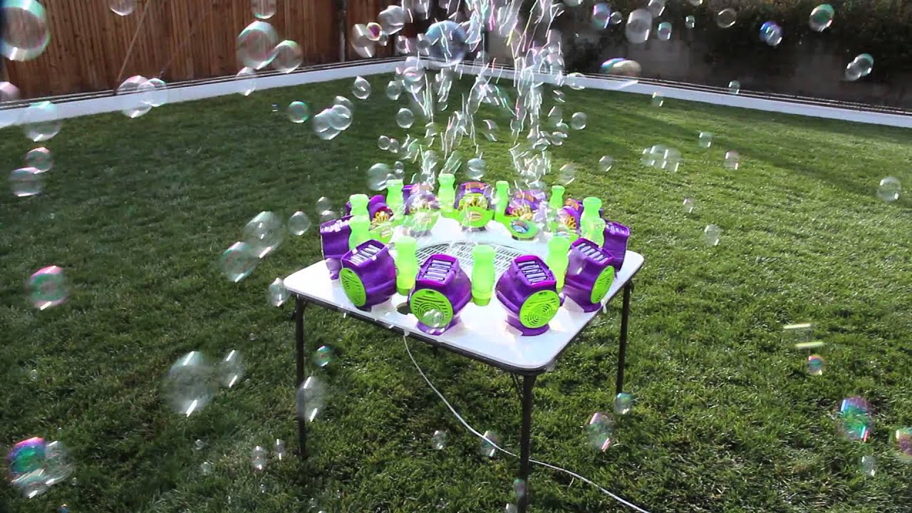 Bubble Storm: the World's Biggest Bubble Machine