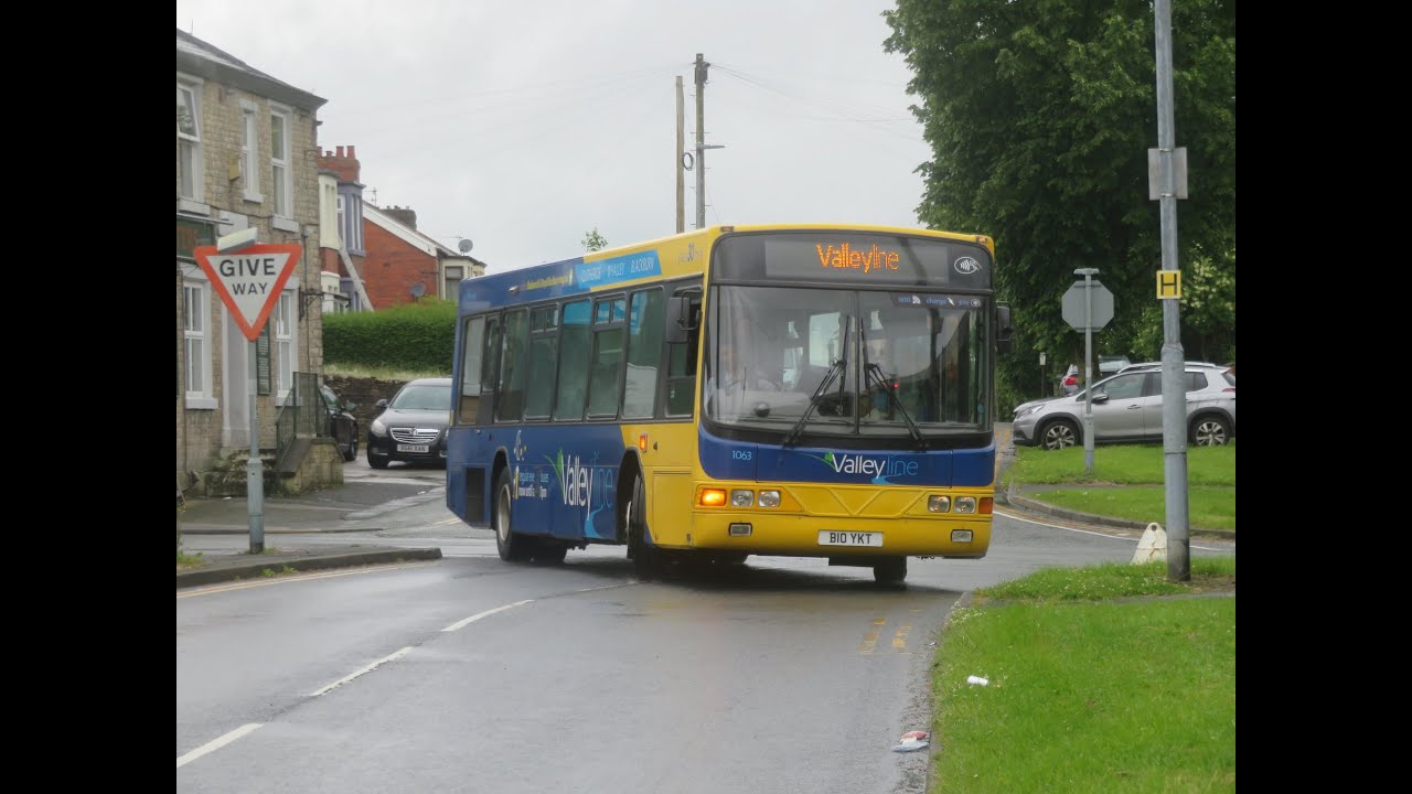 Transdev (Blackburn Bus Company) - Volvo B10BLE Renown 1063 (B10 YKT X573 YUG) ride on Valleyline 22