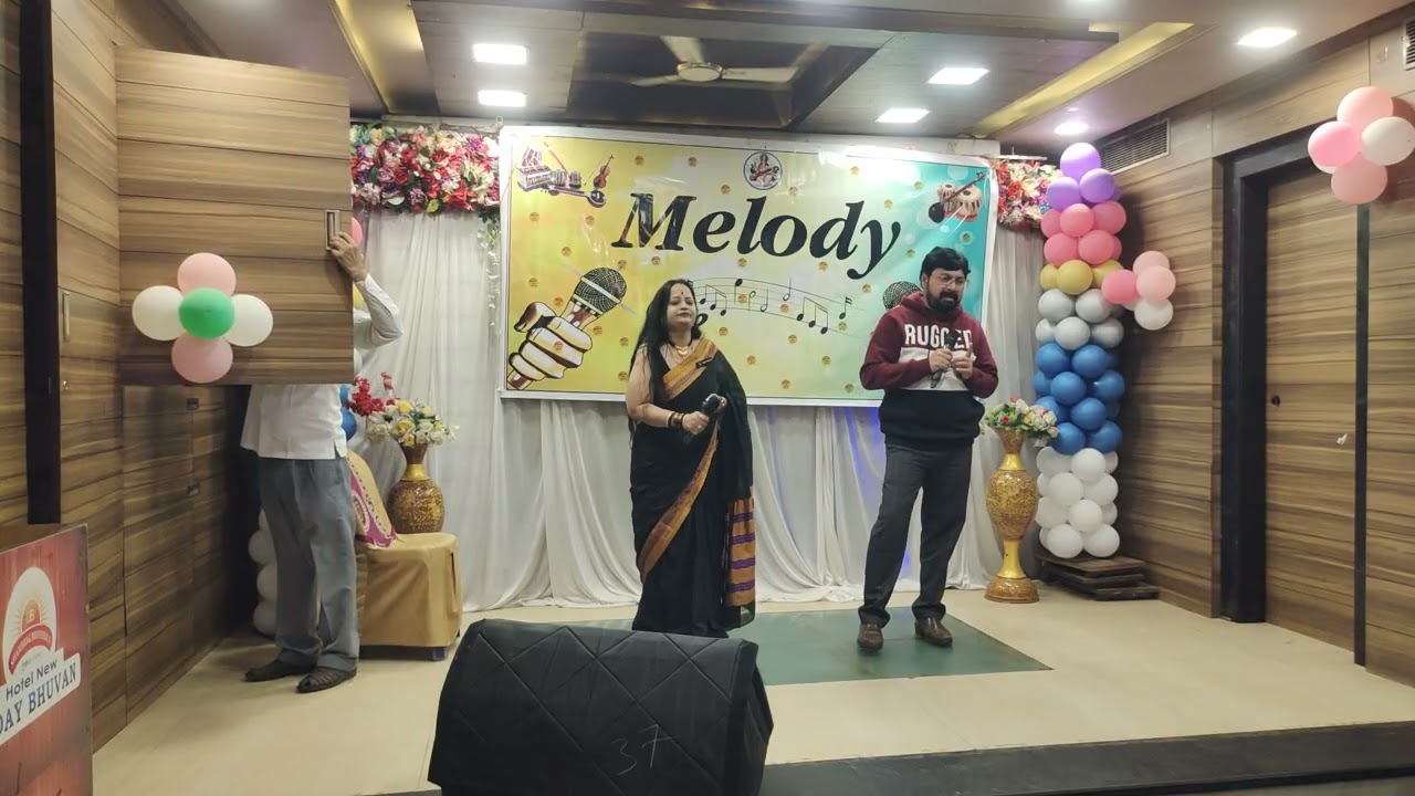 Tum se milna baaten karna by Rajani and Shrikanth