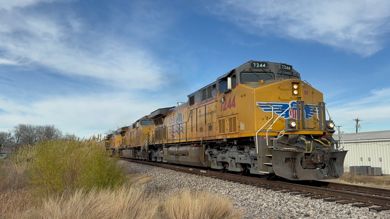 UP C44ACM 7244 Leads Coal Loads on 1/12/26