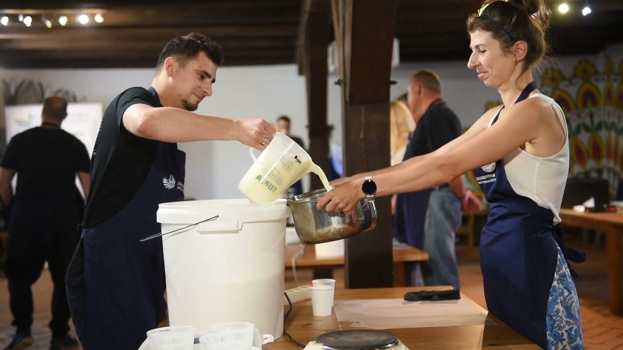 ,,Ser podpuszczkowy typu bundz z ziołami, według Qzko