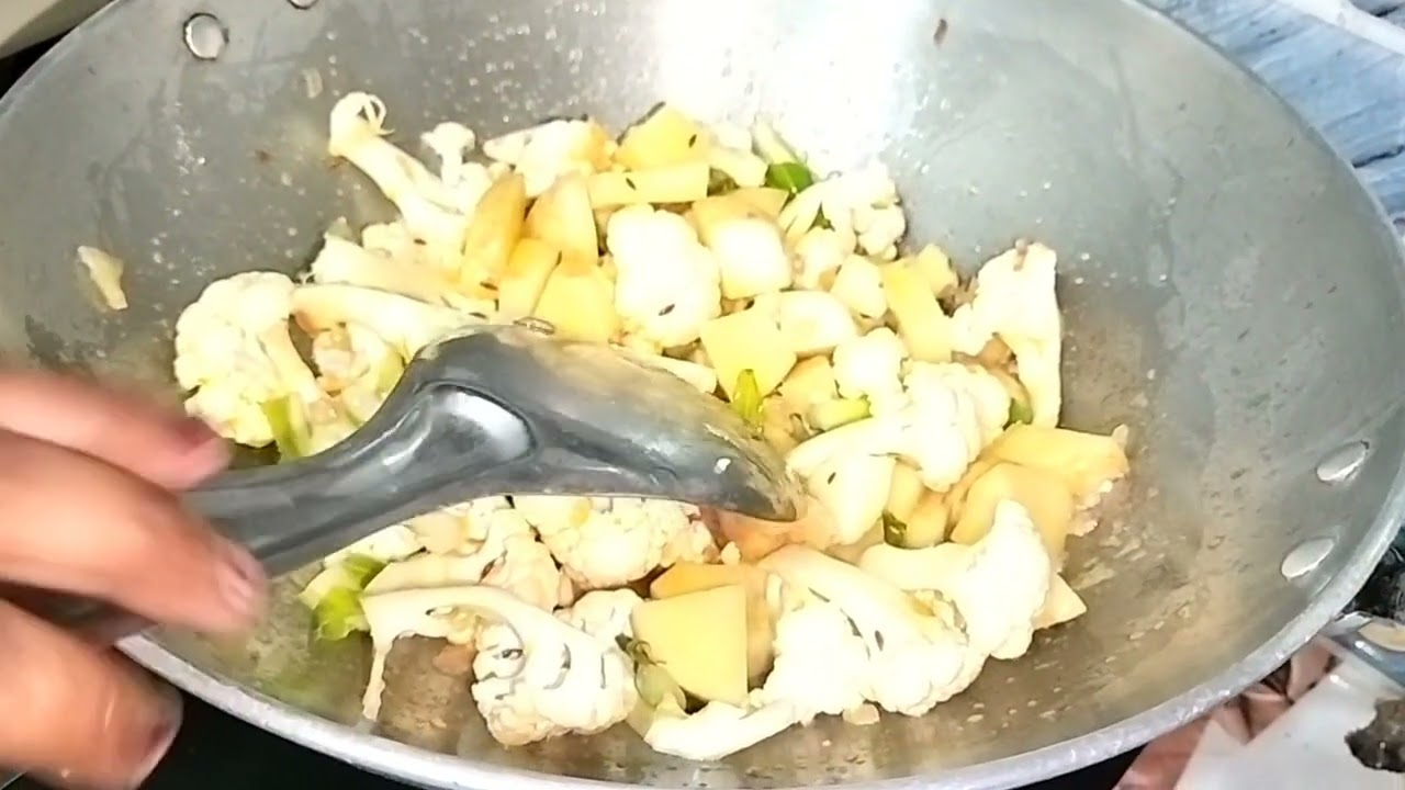 झटपट बनने वाली आलू गोभी मटर की सब्जी..#ashajoharikitchen #Indianrecipe 