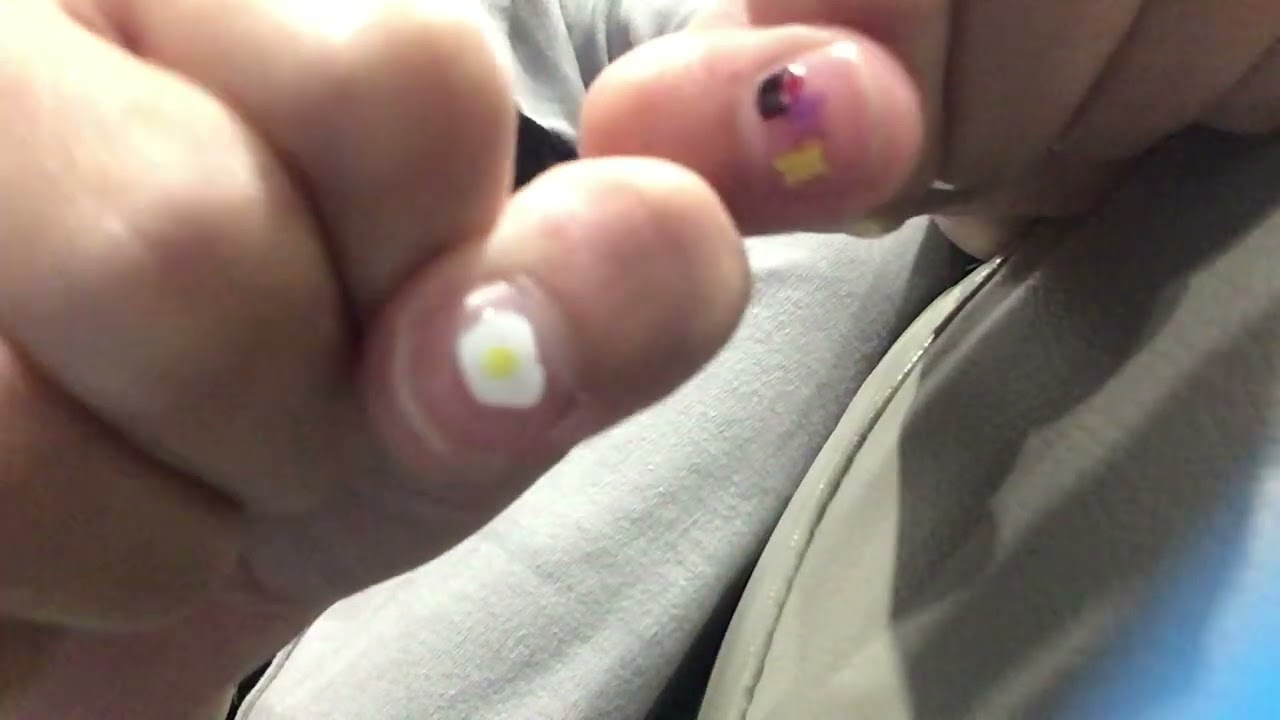 Crusty dusty nails: slayyyy