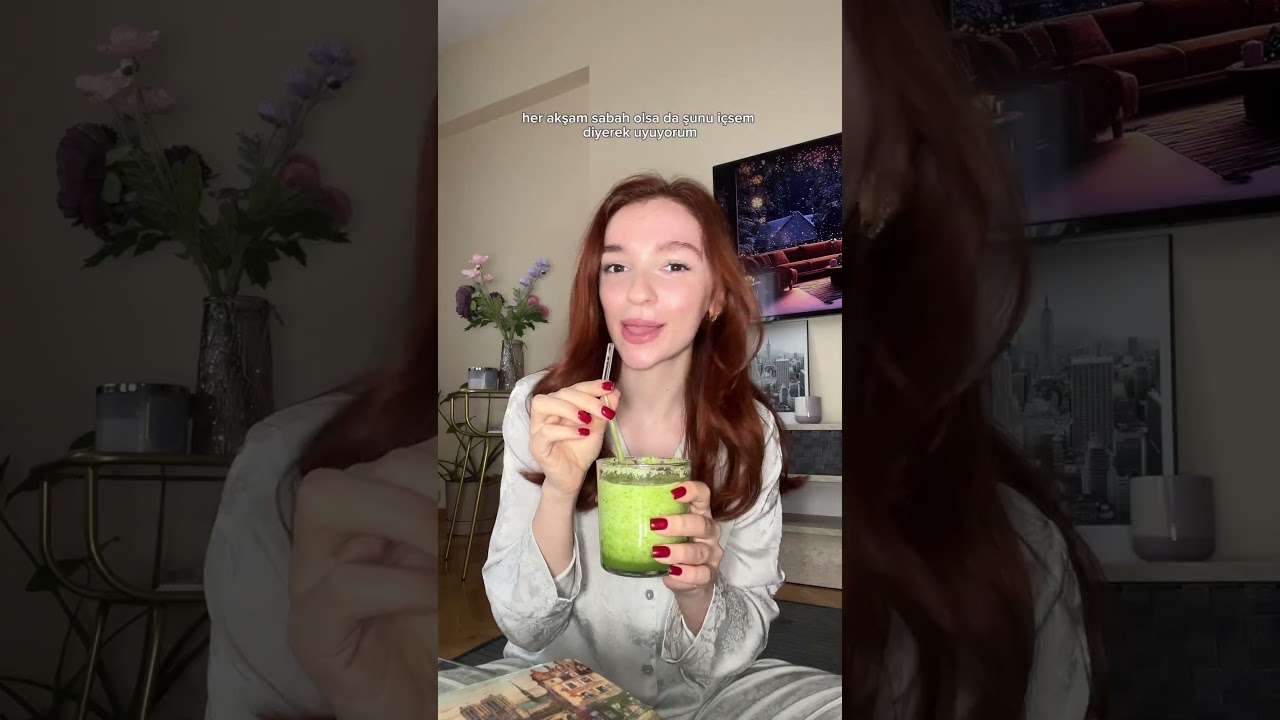herkesin yeşil smoothie tarifi kendine ama benimki b&ouml;yle 🍏🥒