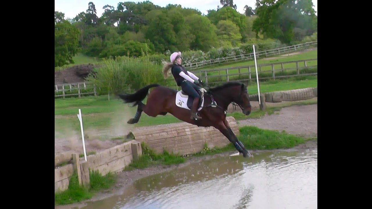 Mickey SJ & XC at LMEQ