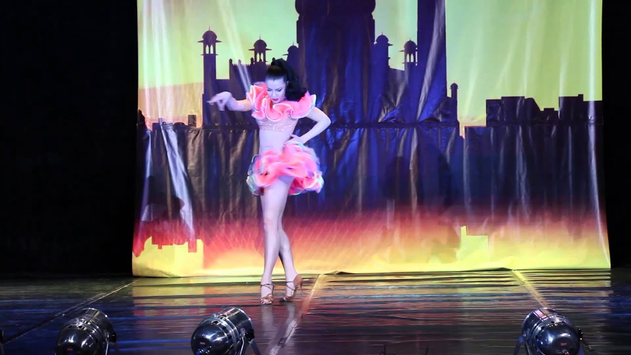 Yulianna Voronina - Samba&Belly dance. Russia 2015