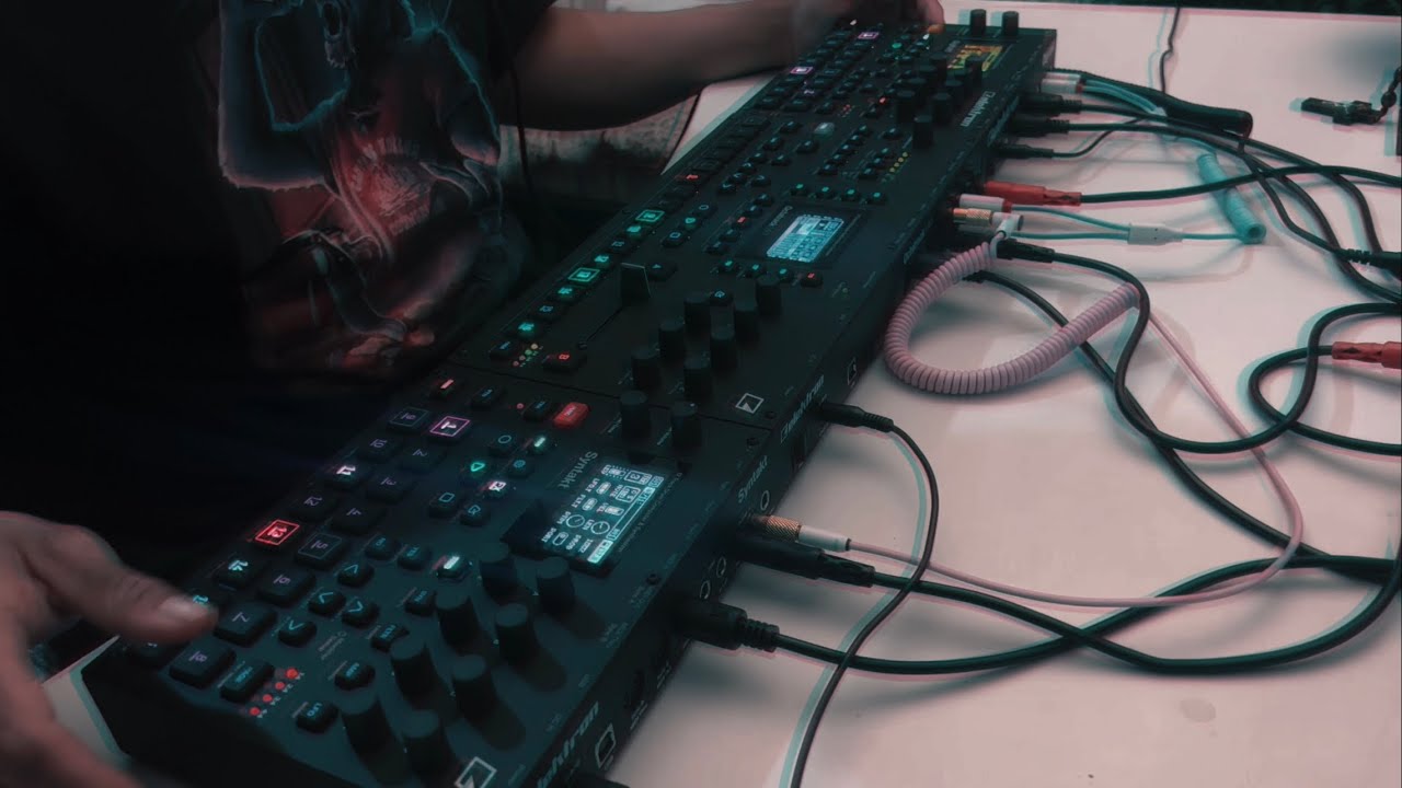 Dark Techno Jam with Elektron Digitakt, Octatrack, and Syntakt